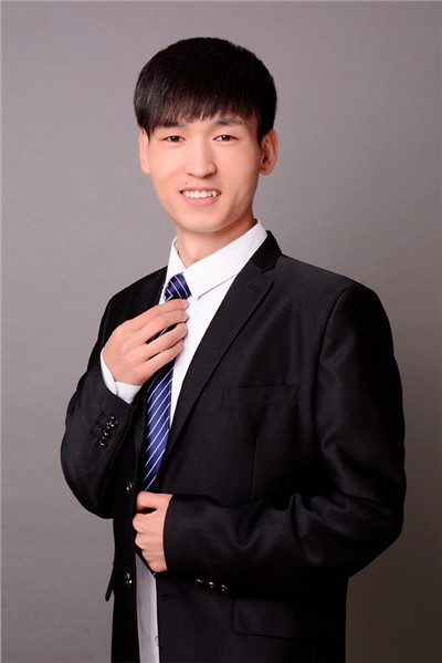 編導(dǎo)藝考老師-高利杰