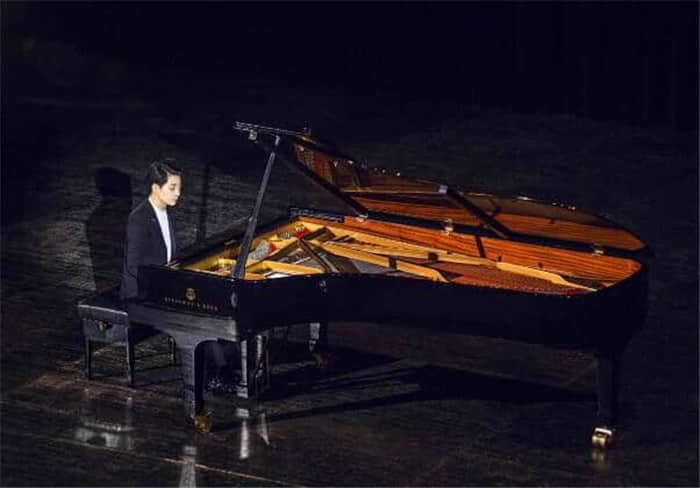 鋼琴藝考彈錯怎么辦?能得多少分?如何預(yù)防?