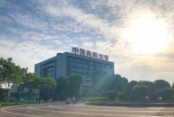 最新全國藥學(xué)類專業(yè)大學(xué)排名